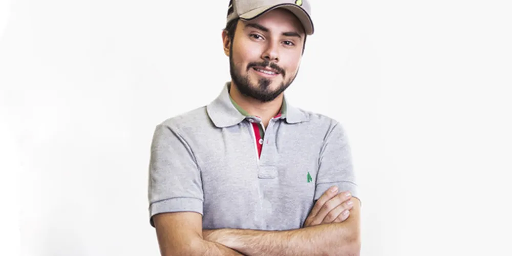 Jovem Cooperativista Julio Netto tem 19 anos e atua como produtor rural no interior de São Paulo