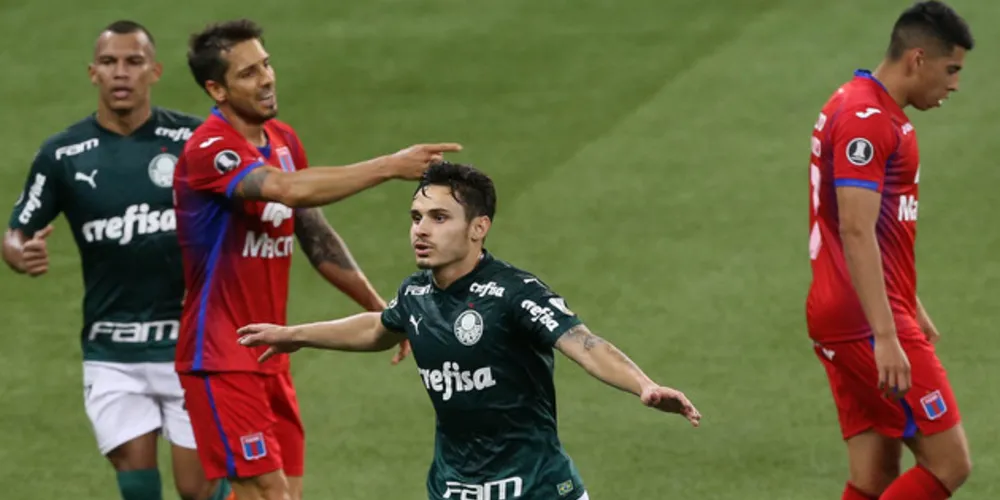Goleada por 5 a 0 dá tranquilidade ao time na sequência da temporada