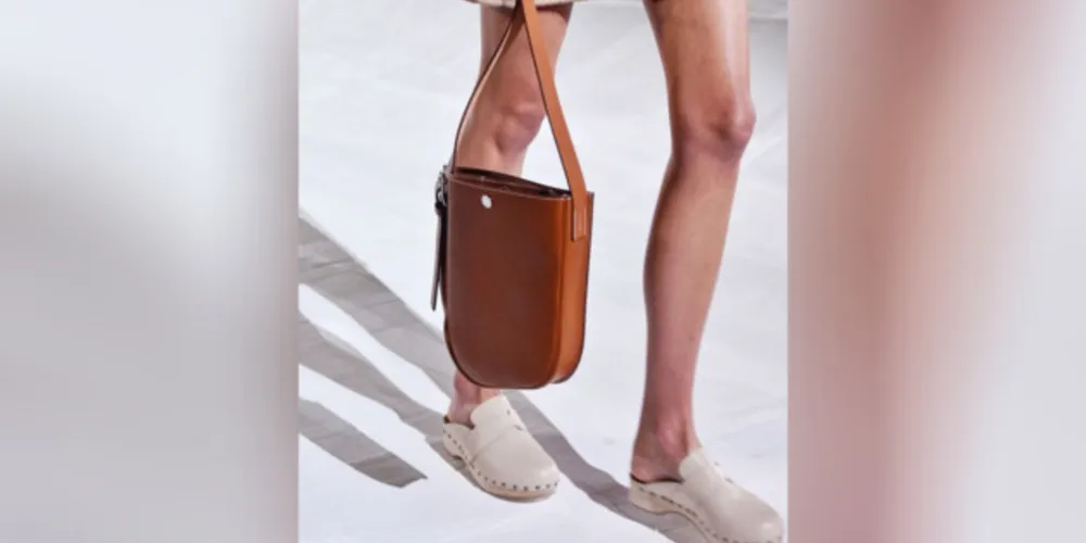 Tamanco clogs está no mercado é a novidade do mundo da moda