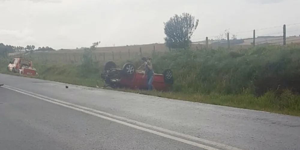 Acidente aconteceu perto da entrada do antigo aterro do Botuquara