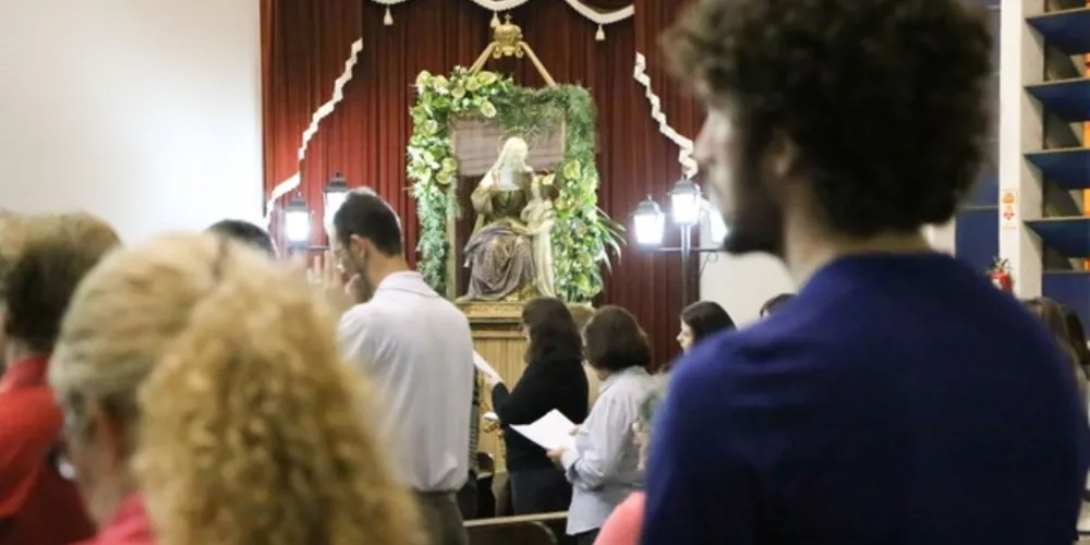 A imagem de Senhora Sant’Ana foi restaurada e entregue em junho aos paroquianos