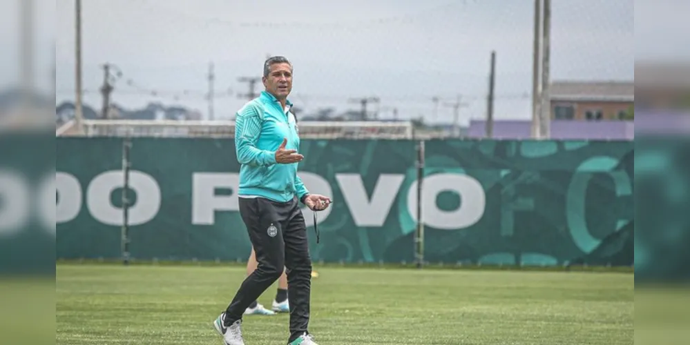 Treinador deixa equipe após derrota para o Ceará