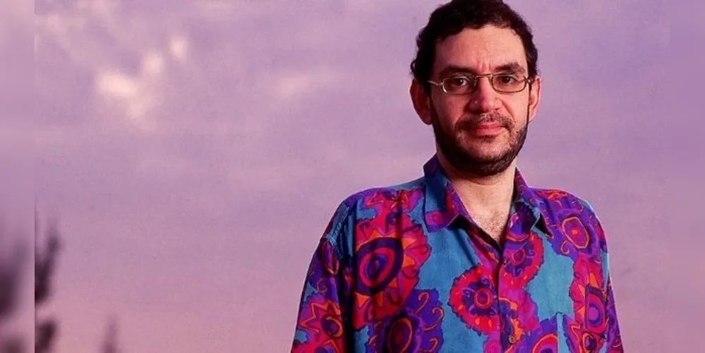 A busca foi provocada por uma denúncia do filho do artista, que acusa o estúdio de ocultar músicas que teriam sido gravadas por seu pai, em seus últimos anos de vida.