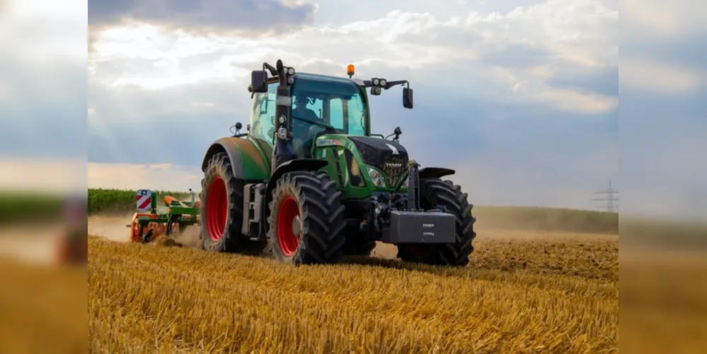 Os casos sugerem que, cada vez mais, os bandidos estão de olho em bens específicos, diretamente relacionados à atividade rural, como máquinas e insumos, além dos próprios produtos agropecuários.