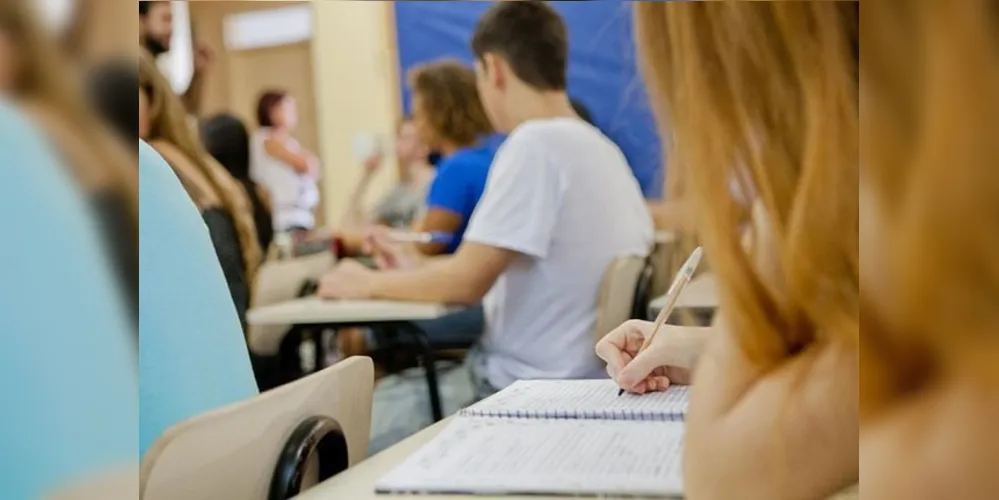 A Secretaria de Estado da Educação e do Esporte retomou as aulas extracurriculares na última semana.  