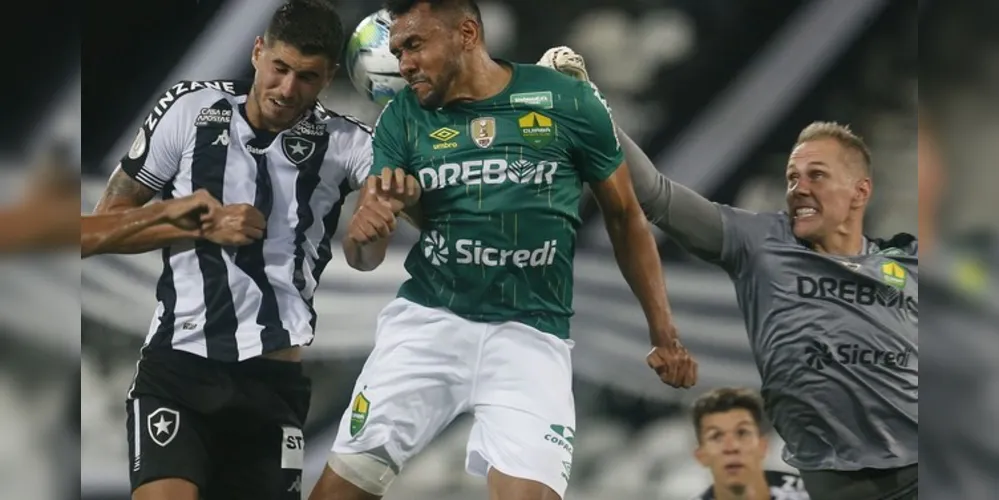 Com a vitória no RJ, Cuiabá tem a vantagem do empate no jogo de volta
