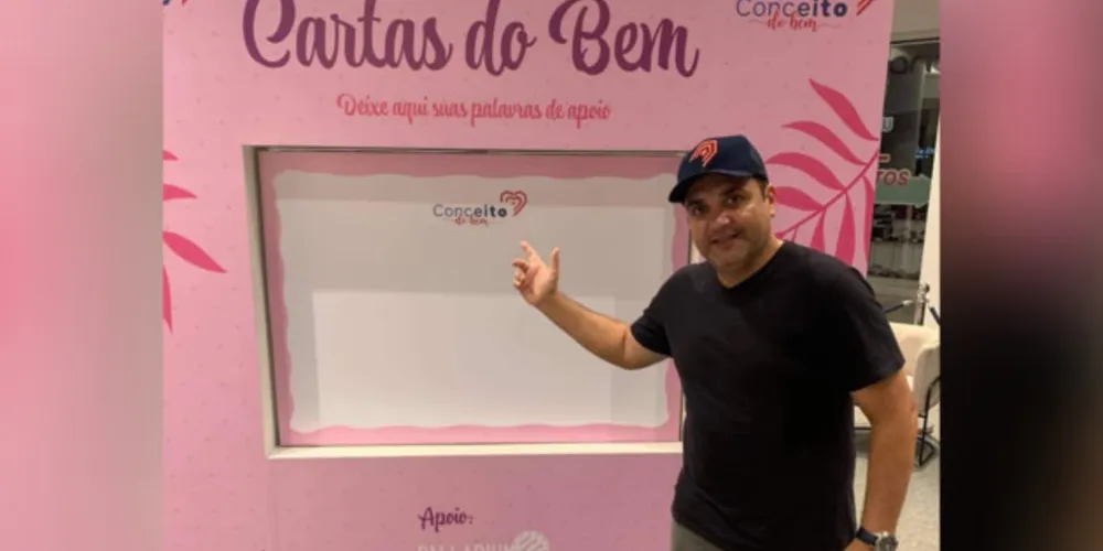 CONCEITO DO BEM - Idealizada e realizada pela Conceito Imóveis, através da Conceito do Bem, seu braço social, e com apoio do Palladium Shopping Center de Ponta Grossa, a campanha Cartas do Bem vem incentivando pessoas a escreverem cartas para as pacientes que estão em tratamento do câncer de mama. A açāo segue até o dia 31 de outubro. Após esta data, as correspondências serão entregues nas instituições que prestam serviços de tratamento do câncer de mama. No registro, o empresário Mauricio Antunes