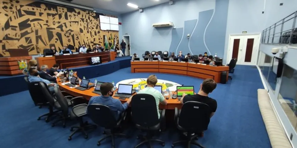 Vereadores aprovaram projeto em dois turnos nesta quarta-feira (28)