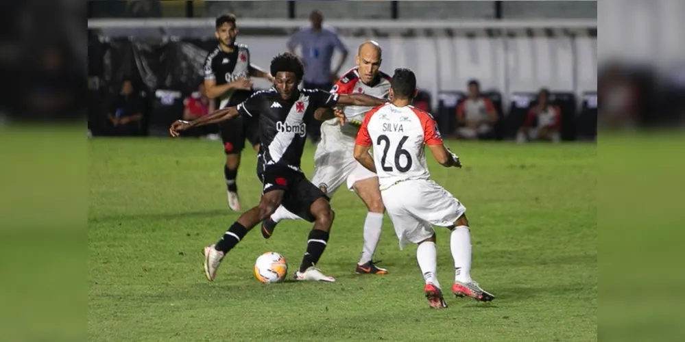 Triunfo foi o primeiro do técnico português Ricardo Sá Pinto no comando vascaíno