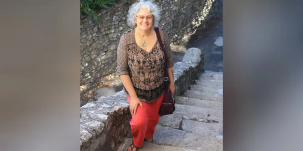 O primeiro livro apresentado ao público será “Paisagem - Paysage" da 