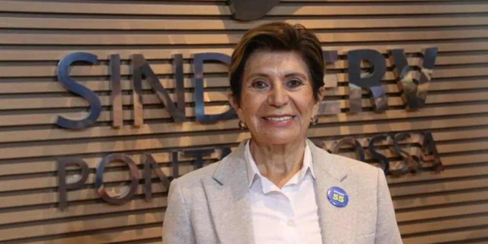 “Valorizar nossos servidores com a criação de gratificações e o plano de carreira é mais do que justo", destaca a candidata