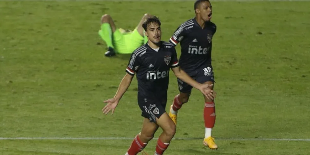Tricolor ainda tem três jogos atrasados do primeiro turno