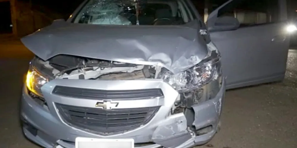 Motorista de um dos carros foi levado ao PSM com possível fratura no pulso