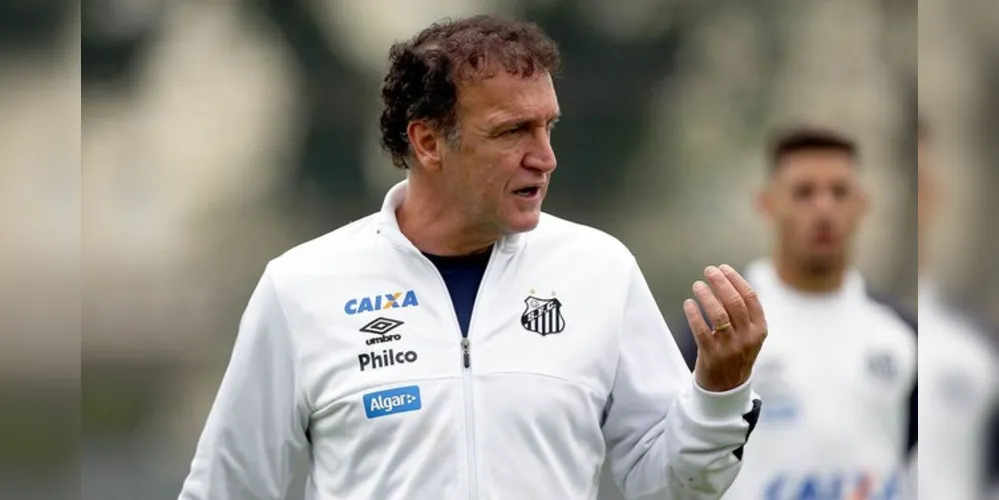 Quadro de saúde do treinador é estável, segundo o Santos