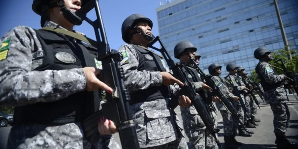 Dessa forma, as ações em apoio à Polícia Federal continuarão sendo implementadas até 8 de maio de 2021.