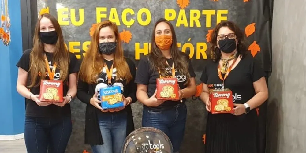 Ação social conta com a parceria do programa Selo Social. Doações podem ser feitas na escola até 12 de dezembro