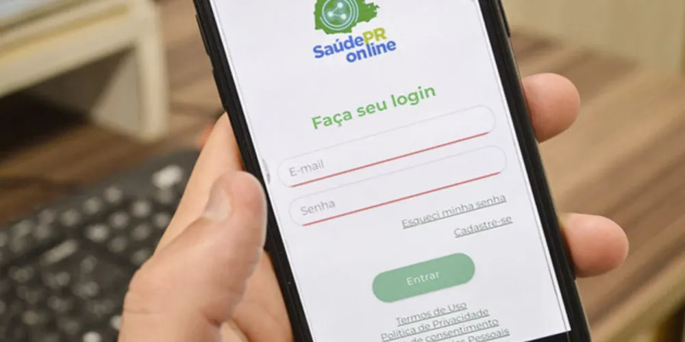 A ferramenta possibilita atendimento individual por meio de teleconsultas com médicos, enfermeiros e psicólogos.