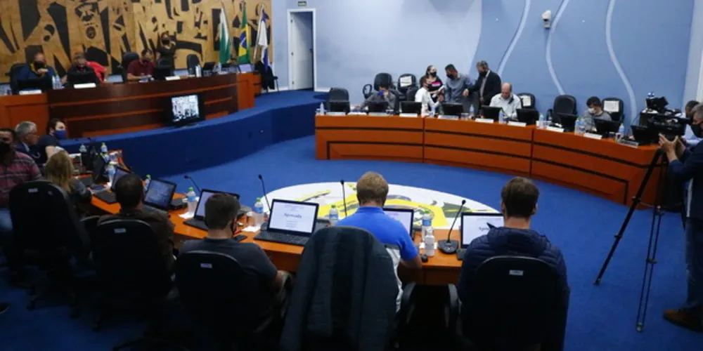 Imagem ilustrativa da imagem Câmara tem último encontro antes da eleição