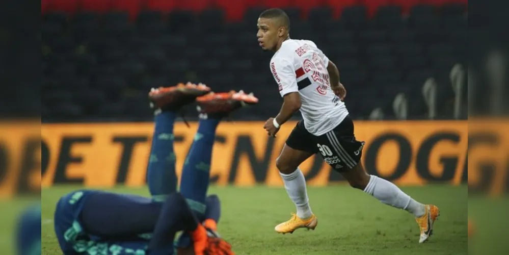 Gols da partida saíram apenas na segunda etapa