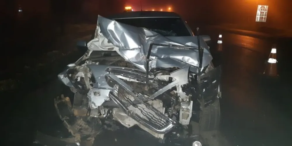 Motorista escapou ileso do acidente, mas acabou preso em flagrante por embriaguez