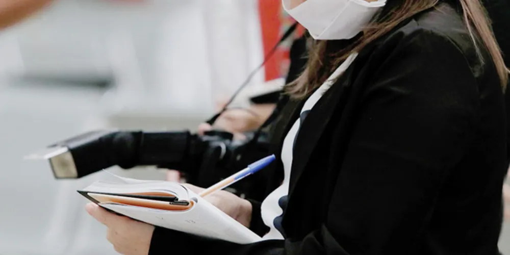 Devido à pandemia da Covid-19, a edição acontece de forma on-line e gratuita, por meio da página do curso no Facebook, ficando aberta à participação do público.