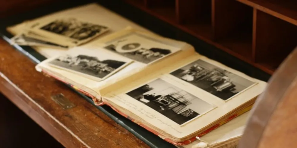 Museu recebeu doação de livro com fotos e anotações referente a Cooperativa Central de Lacticínios LTDA (CCLPL)