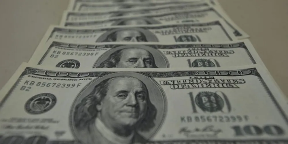 O dólar comercial encerrou esta quinta-feira (12) vendido a R$ 5,478, com alta de R$ 0,062 (+1,14%).
