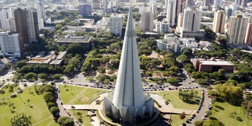 Maringaense terá várias opções nas urnas neste domingo