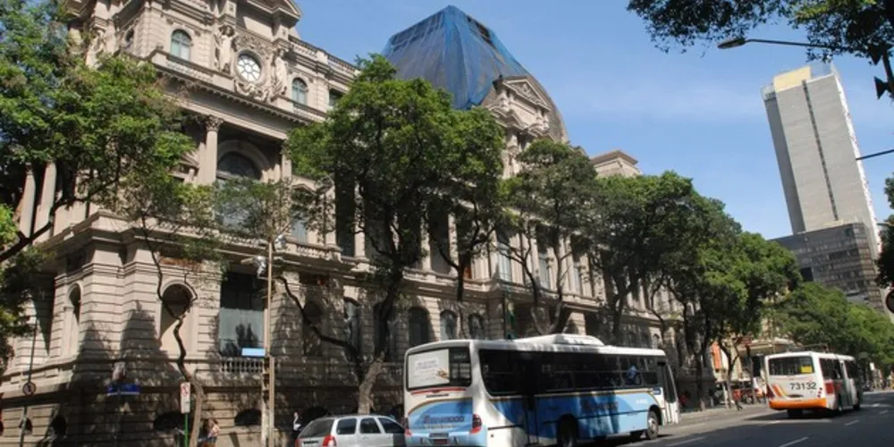 Dois candidatos tentam explorar ligação com Bolsonaro ‒ Gustavo Paim (PP) e Valter Nagelstein (PSD)
