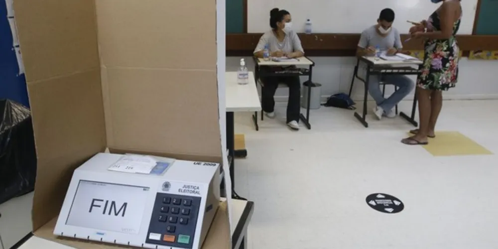 Os números correspondem ao levantamento feito pelo TSE com informações dos tribunais regionais eleitorais até às 13h14. 