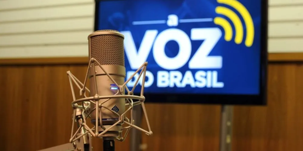A medida vale tanto para a seleção masculina quanto feminina, enquanto perdurar o estado de calamidade pública decorrente da pandemia. 