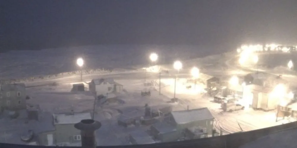 Os habitantes desta pequena cidade nos Estado dos Estados Unidos já estão acostumados a longas noites sem ver a luz do dia