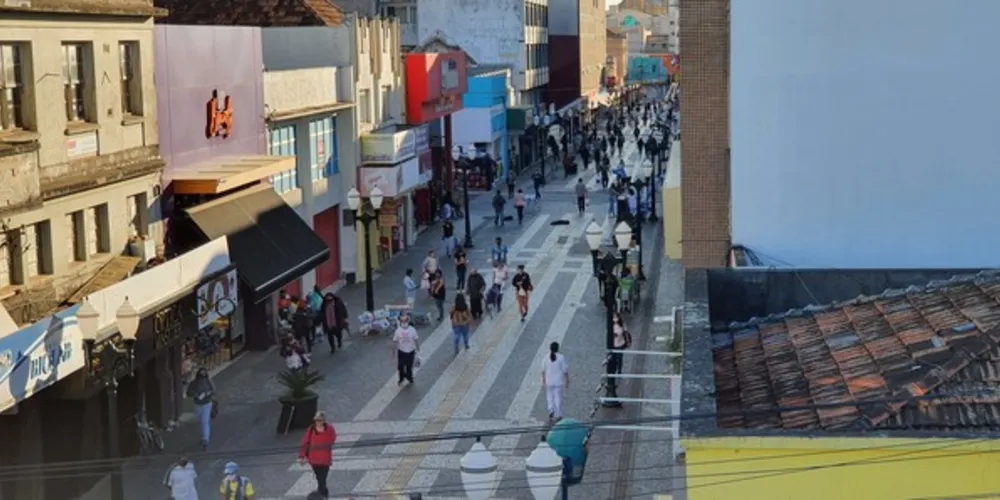 Paciente estava internada em UTI e doença foi diagnosticada no início deste mês