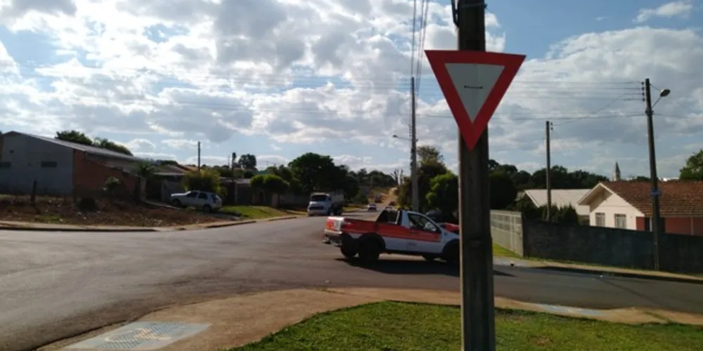 A colisão envolveu um Fiat Strada e um Volkswagen Polo