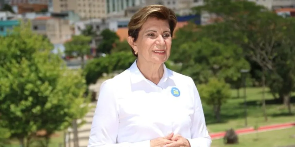 "Vamos ampliar o serviço da GM e viabilizar a Casa da Mulher", disse a Professora