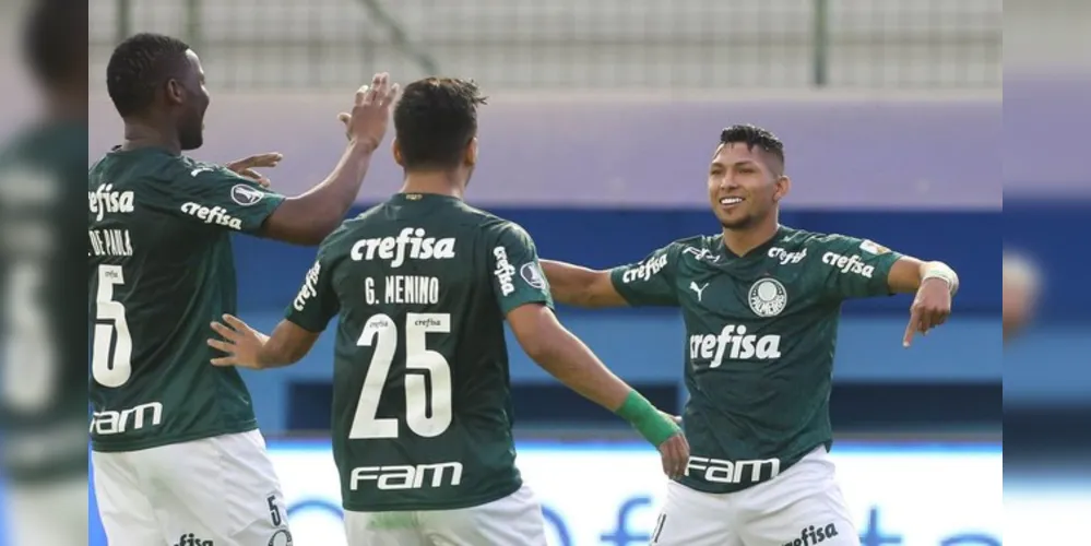 Verdão garante boa vantagem no Equador e pode até perder no jogo de volta