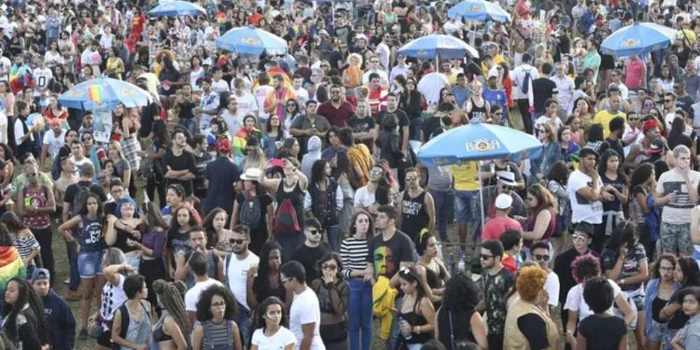 Segundo o IBGE, em 1940, uma pessoa ao completar 50 anos, por exemplo, tinha uma expectativa de viver mais 19,1 anos.