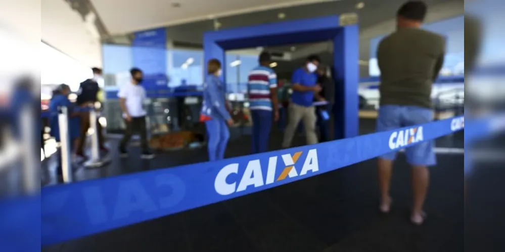 Saques e transferências para quem recebe o crédito hoje serão liberados a partir do dia 6 de janeiro de 2021.