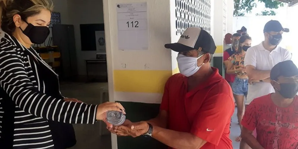 Ao todo, 18 capitais estaduais vão eleger seus representantes. Protocolo sanitário contra a Covid-19 continua o mesmo