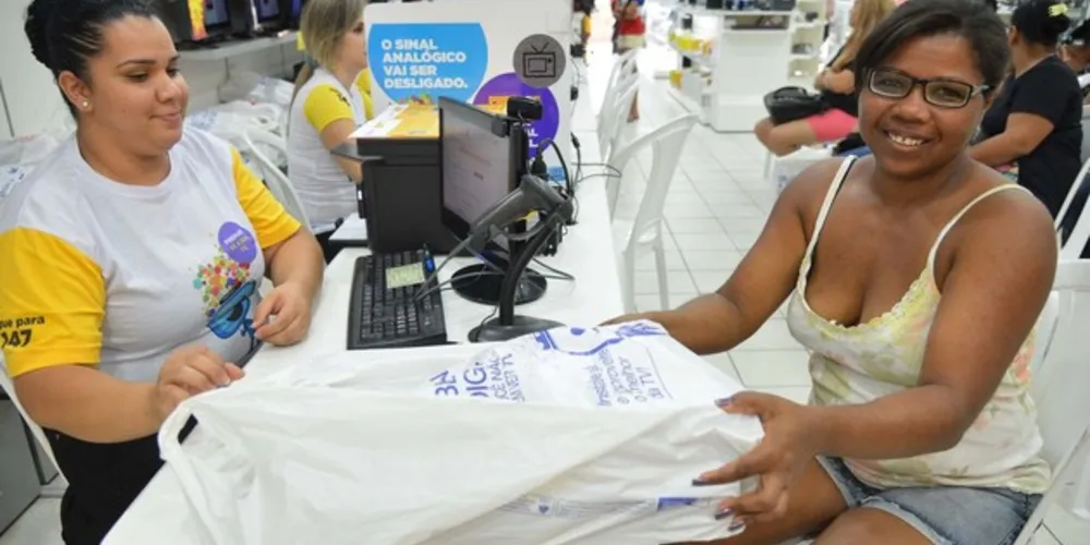 A queda da confiança atingiu empresários de nove dos 13 segmentos pesquisados pela FGV. 