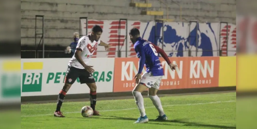 Tricolor soma cinco derrotas seguidas e ocupa a 15ª posição