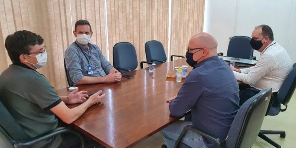 O Comitê de Emergência da Covid-19 esteve reunido nesta tarde (02) para analisar a necessidade de aplicação de novas medidas em Ponta Grossa.