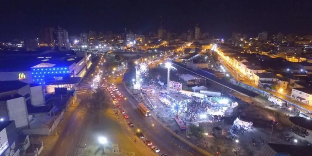 O funcionamento do parque só é permitido após a obtenção do alvará de funcionamento por parte da Prefeitura