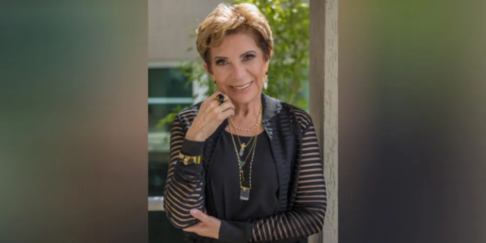 Elizabeth Schmidt (Mulher do Mês)
