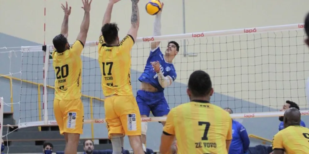 Caramuru joga bem, mas perde para o Minas
