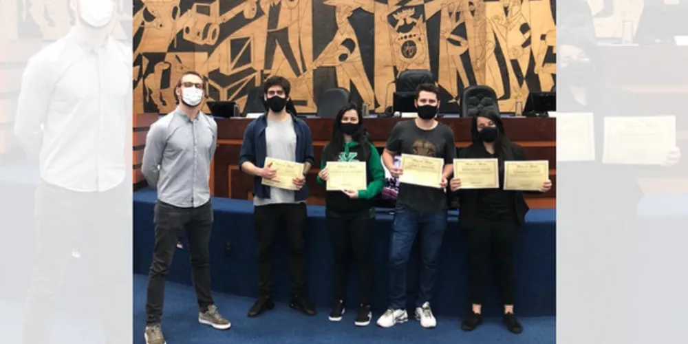 Imagem ilustrativa da imagem Organizadores de lives solidárias recebem homenagem em PG