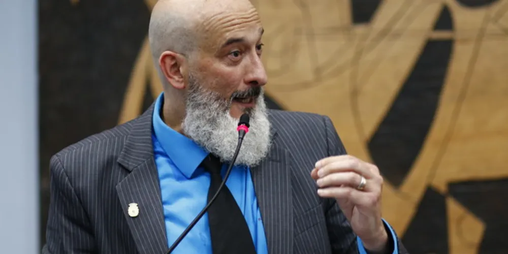 Imagem ilustrativa da imagem Delegado Nagib recebe homenagem na Câmara de PG
