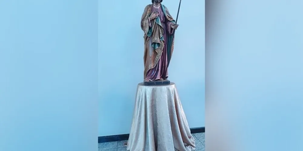 ‘São José’ veio da Europa para ornamentar a nova igreja