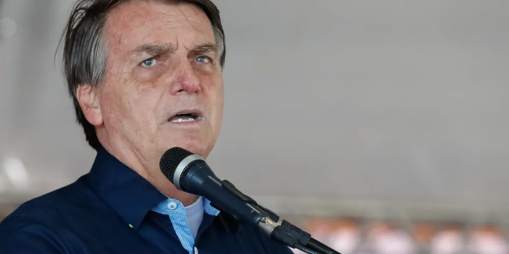 Presidente voltou a afirmar que governo federal não pode atuar na pandemia devido a decisão judicial