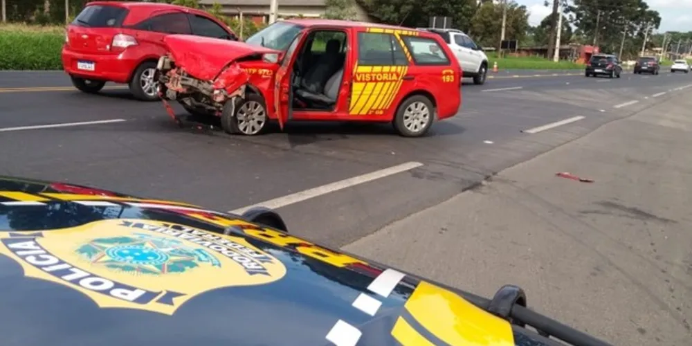 Acidente ocorreu na manhã deste sábado